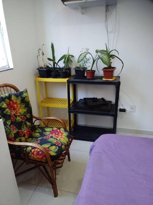 Quarto Casal Em Casa Familiar Apartment ฟลอเรียนอโปลิส ภายนอก รูปภาพ